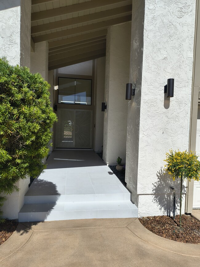 Photo - 462 Avenida Adobe