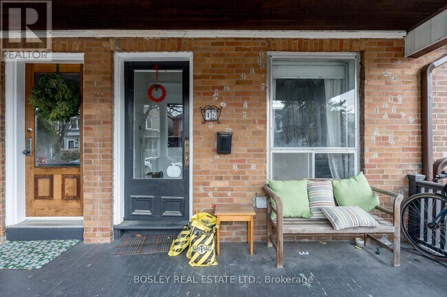 Photo - 16 Hallam St