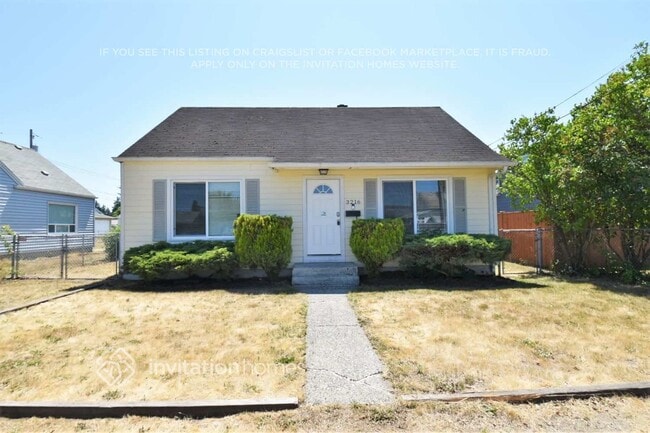 Building Photo - 3216 S 72nd St Rental