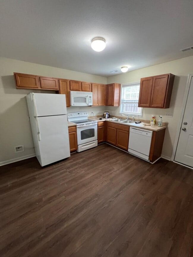 Photo - 2037 Pony Farm Rd