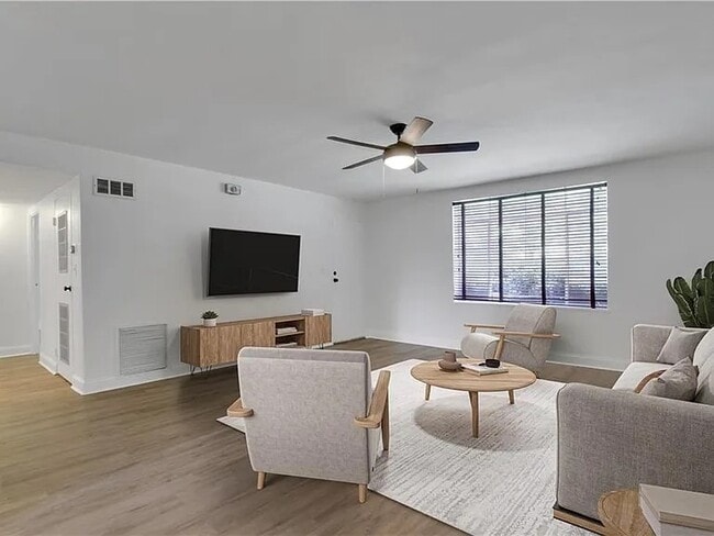 Photo - 1174 Briarcliff Rd NE Unit 1