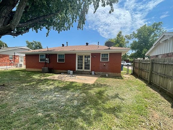 Photo - 1117 W Woodlane Dr