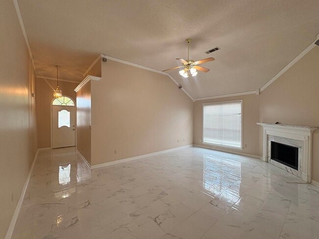 Photo - 390 N Ericson Rd
