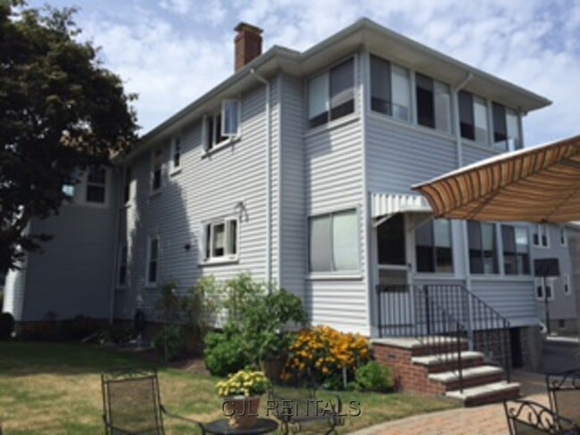 Photo - 343 Arlington St