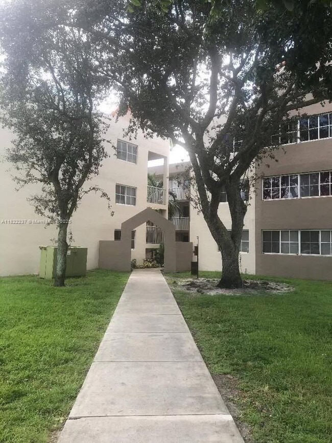 Photo - 6155 NW 186th St Condo Unit 209