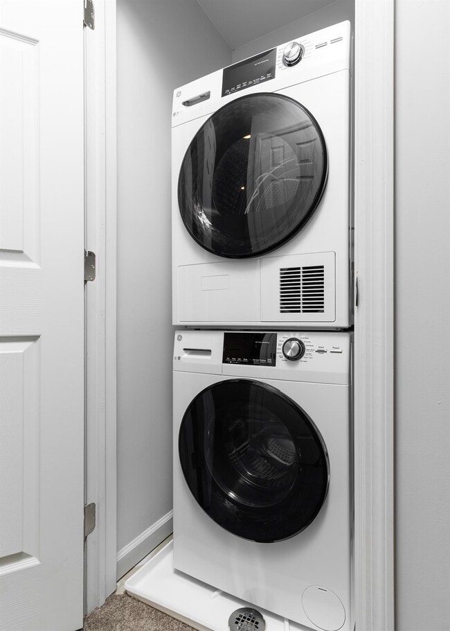 Photo - Knolls Apartments