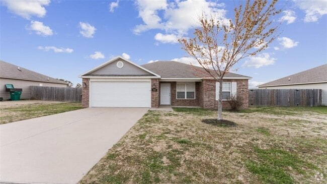 Building Photo - 3408 Alliance Dr Rental