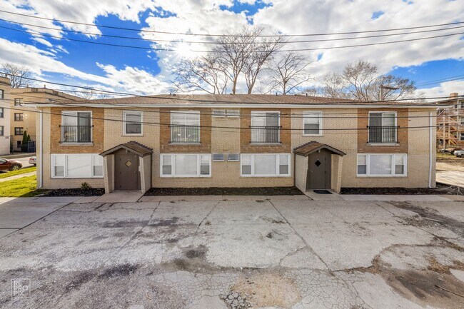 Photo - 1516-1518 E 70th Street Chicago, IL 60637