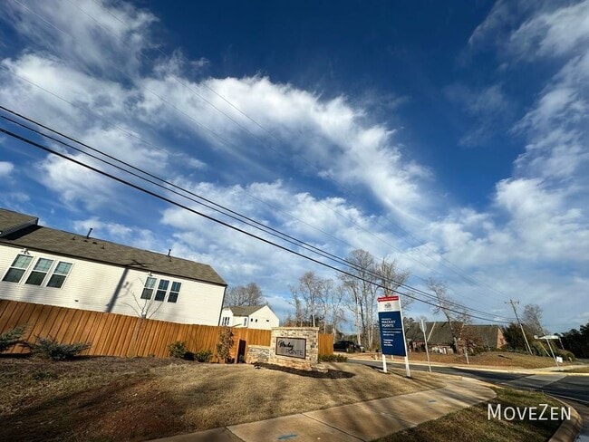 Photo - 4026 Beckton Trl