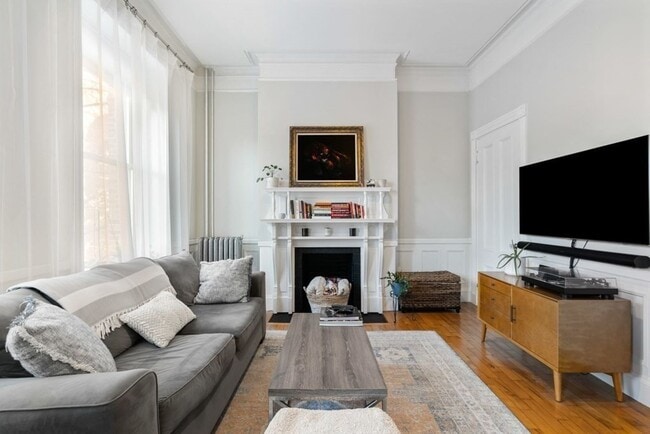 Photo - 1411 Washington St Unit 5