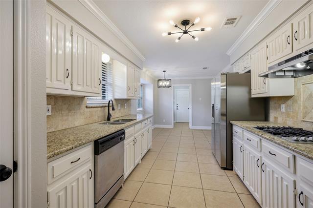 Photo - 1109 Edgewood Dr