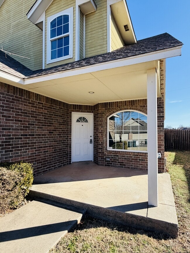 408 Sterling Pointe Way