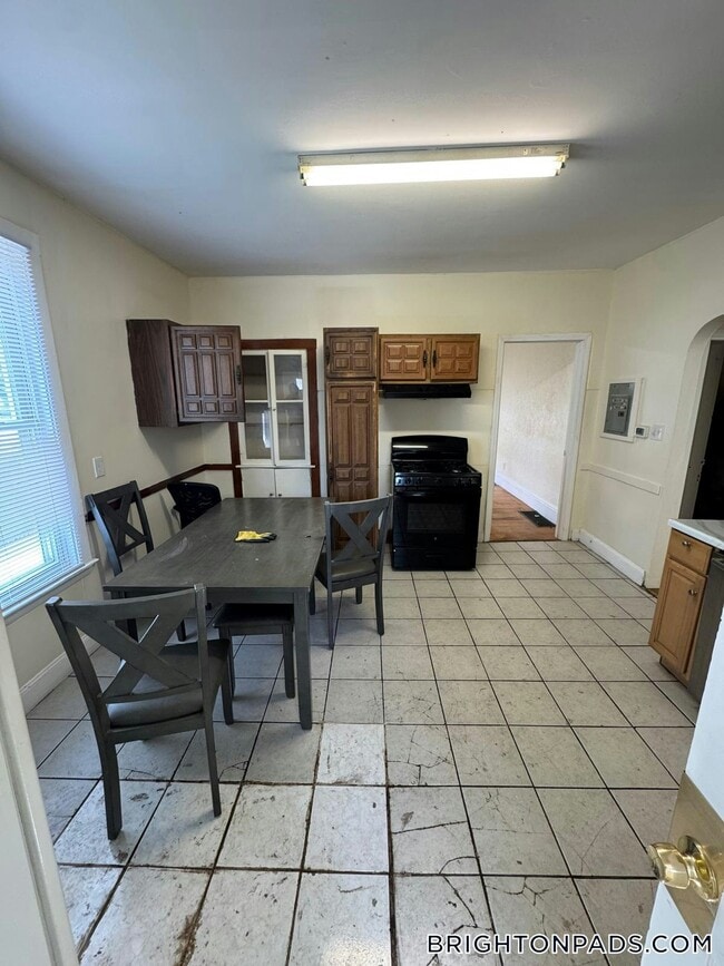 Photo - 44 Winship St