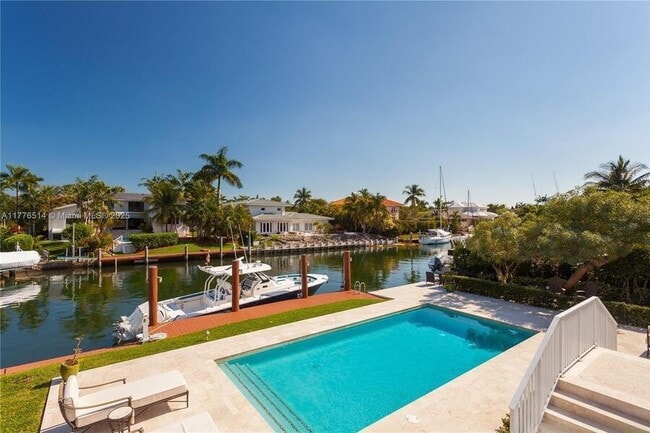 Photo - 6831 Sunrise Ct