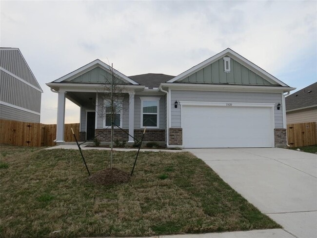 Building Photo - 13820 Mark Christopher Wy