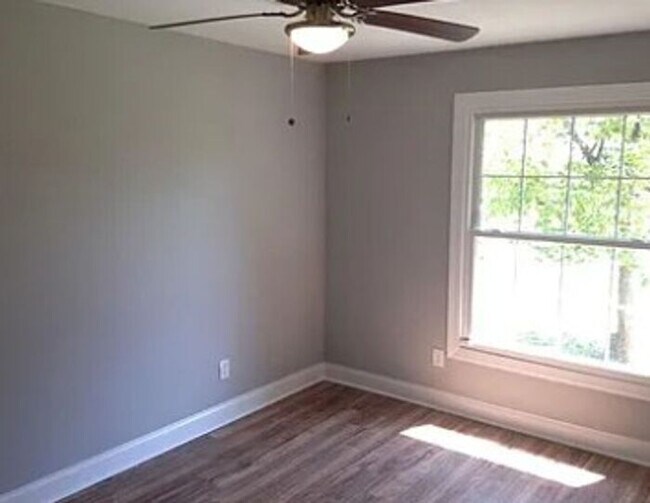 Photo - 128 S Wrenwood Dr