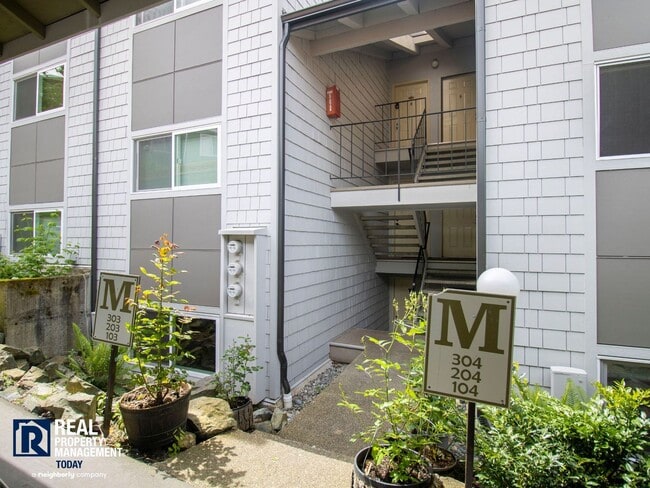 Photo - Renton Condo with Private Patio, Pool & Covered Parking!