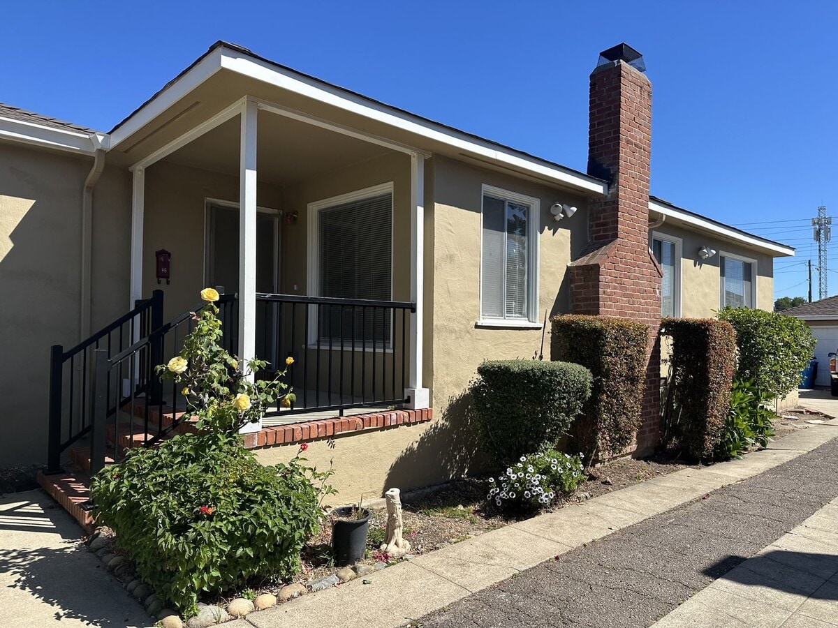 Photo - G1 | 945-947 South B Street Unit 947