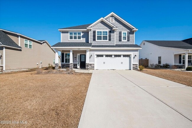 Building Photo - Beautiful 3/2.5 Home in Leland!