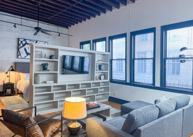 Photo - 194 Beacon St Unit 3