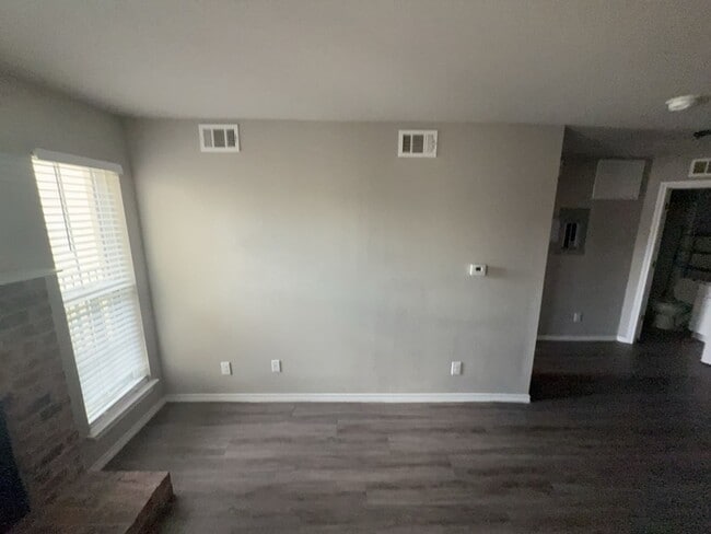 Photo - 9520_ROYAL LN #220 Unit 9520_ROYAL LN #220