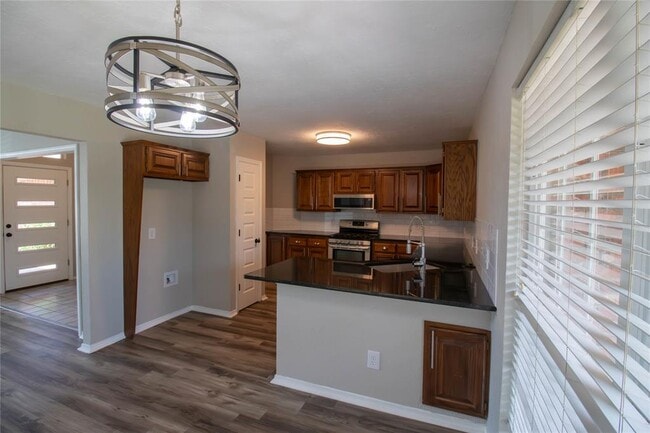 525 NW 171st Terrace