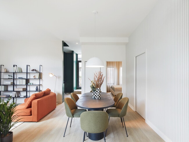 Photo - Mellem Ville-Marie