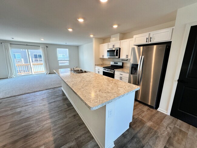 Photo - 1447 Yosemite Wy