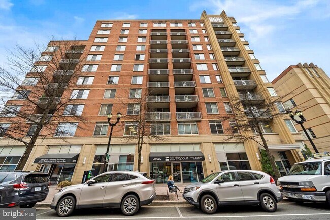 Photo - 1020 N Highland St Unit 907
