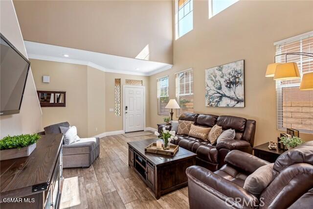 Photo - 525 Shadow Ln