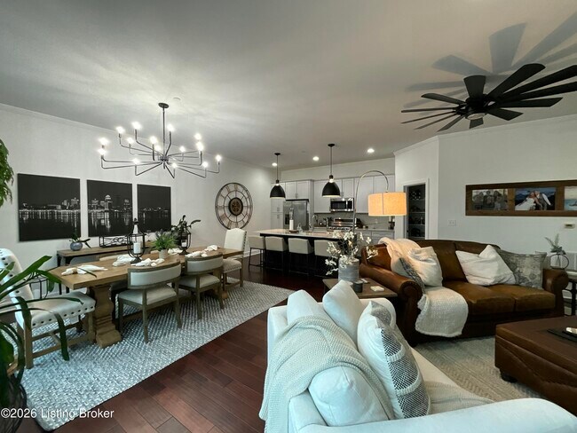 Photo - 324 E Main St Unit 507