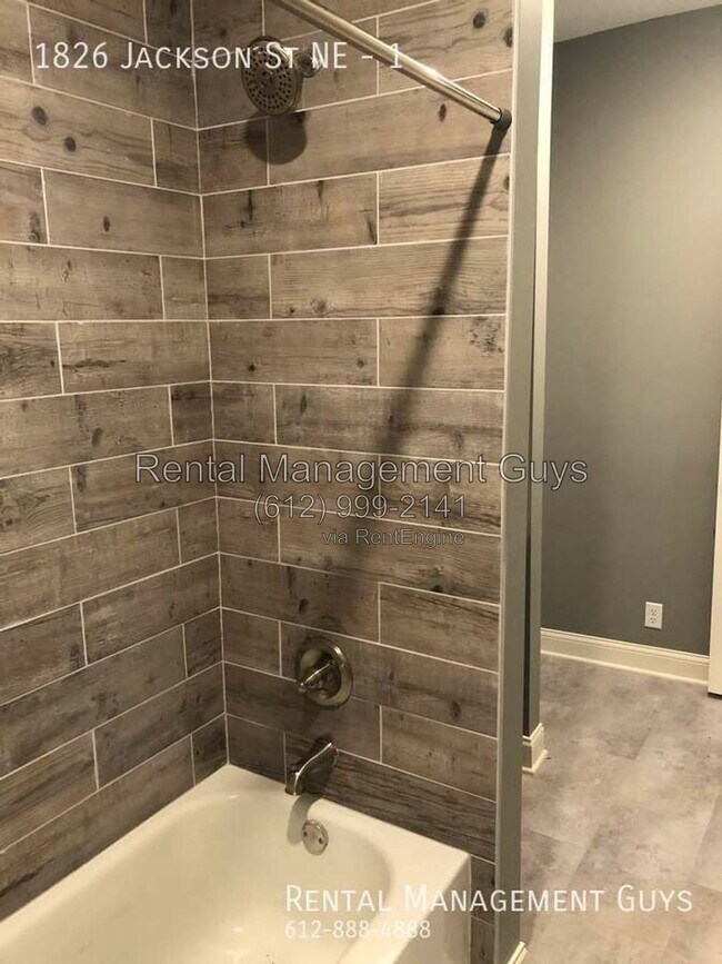 1826 Jackson St NE Unidad 1