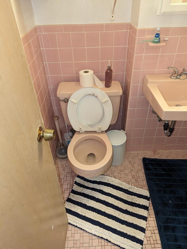 Photo - 476 Commonwealth Ave Unit 8