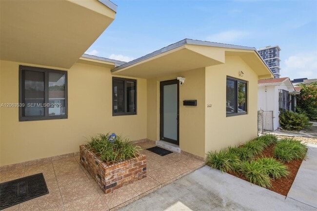 Photo - 2627 SW 29th Ave Unit 2627