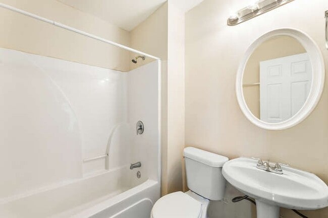 Photo - Thomasville Apartments