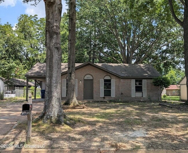 Building Photo - 6480 Forest Glen Dr