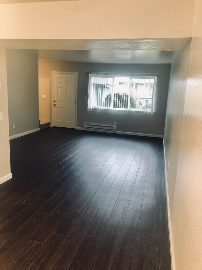 Photo - 3040 Sunset Ave Unidad 8