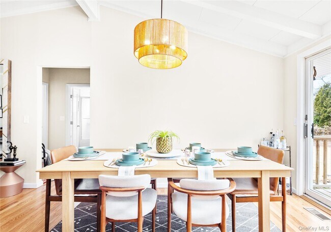 Photo - 58 N Howells Point Rd