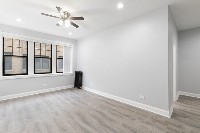 Photo - 7620 N Eastlake Terrace Unit 2E