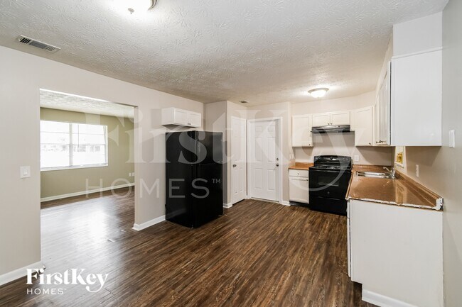 Photo - 4476 Jade Dr W