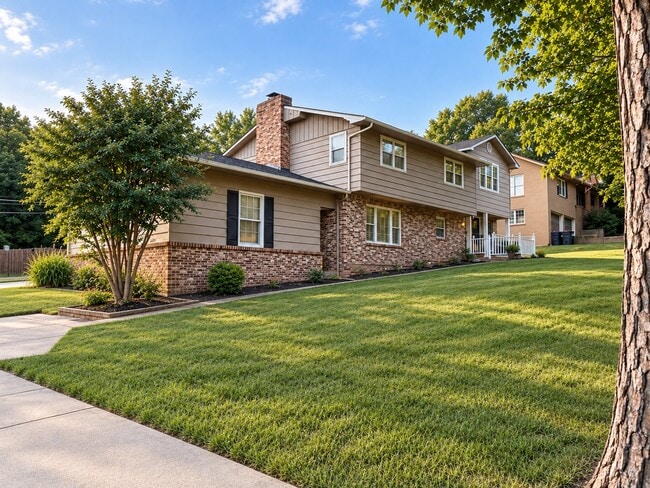 206 Suttle Dr