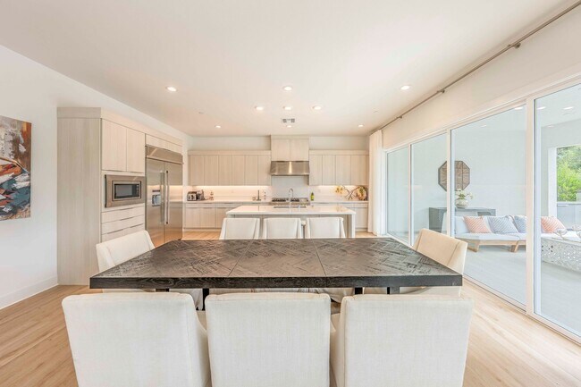 Photo - 120 Riverbend