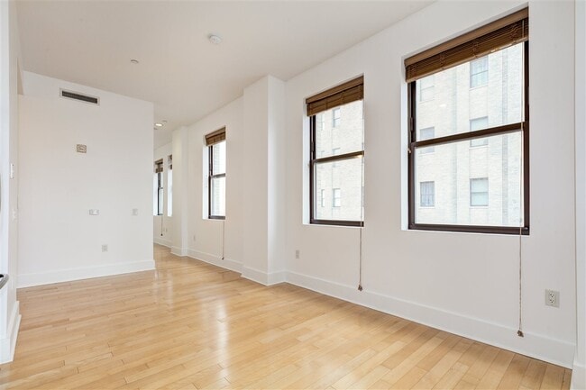 Photo - 4 Beacon Way Unit 1414