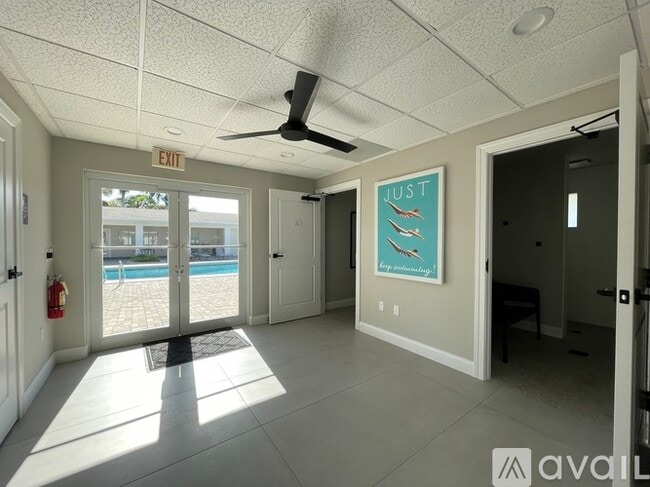 Photo - 685 12th Ave S Unit Everglades