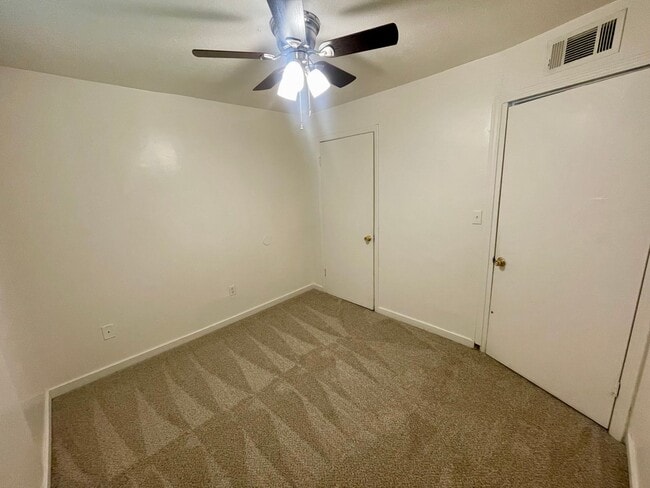 Photo - 154 Crestview Cir