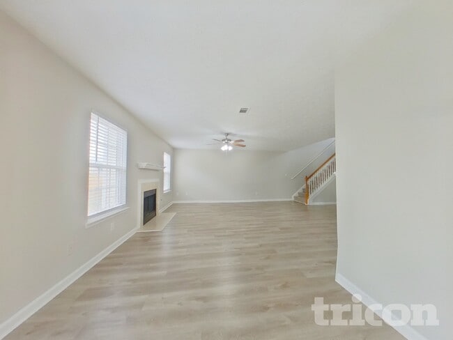 Photo - 988 Winding Down Way