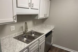 Photo - Albany Landing Apartments