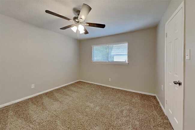 Photo - 12127 Rocky Lake Dr