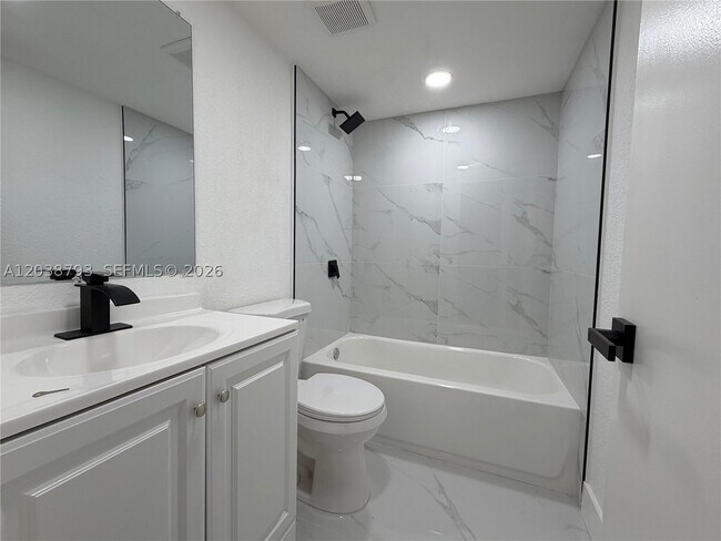 Photo - 3540 N University Dr Unit C-6
