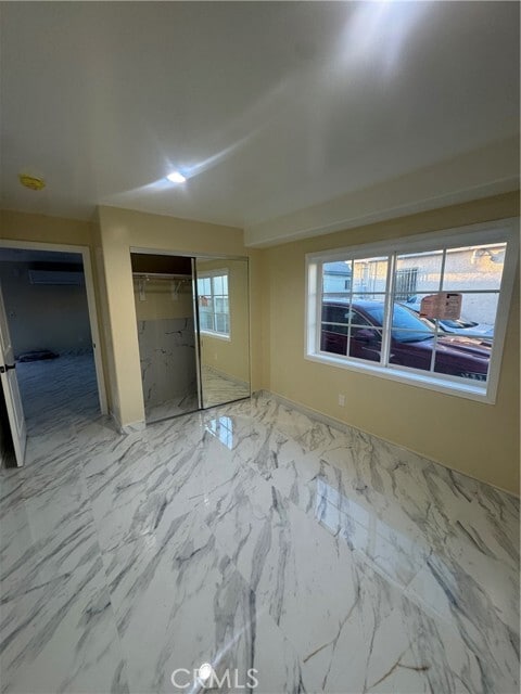 Photo - 3528 W 109th St